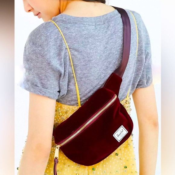 Herschel Supply Company Handbags - Herschel Supply Co. Fifteen Velvet Belt Bag in Burgundy